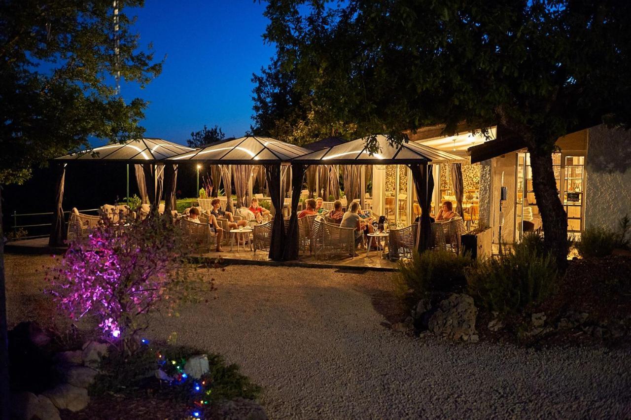Francecomfort - Village Des Cigales Mauroux  ภายนอก รูปภาพ