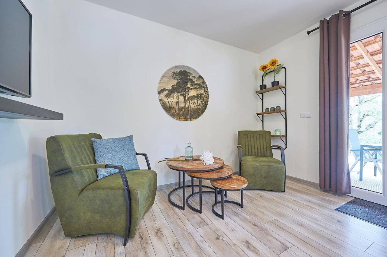 Francecomfort - Village Des Cigales Mauroux  ภายนอก รูปภาพ